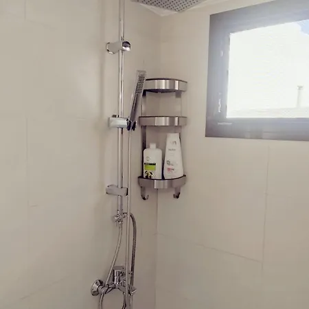 In Rhodes Town And Near The Lägenhet