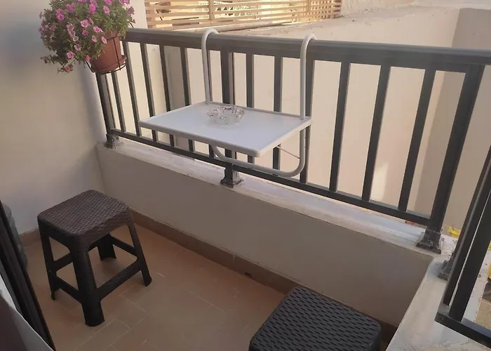 Apartamento In Rhodes Town And Near The *